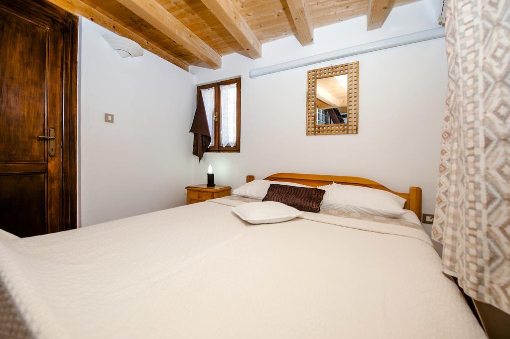 Apartments Taylor Rovinj Bagian luar foto