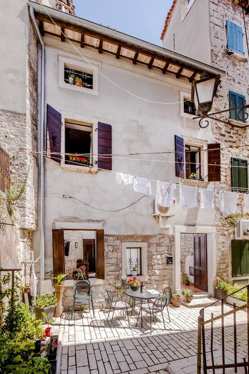 Apartments Taylor Rovinj Bagian luar foto