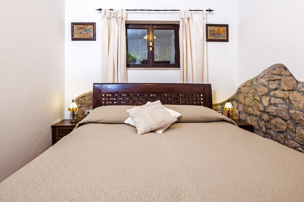 Apartments Taylor Rovinj Bagian luar foto